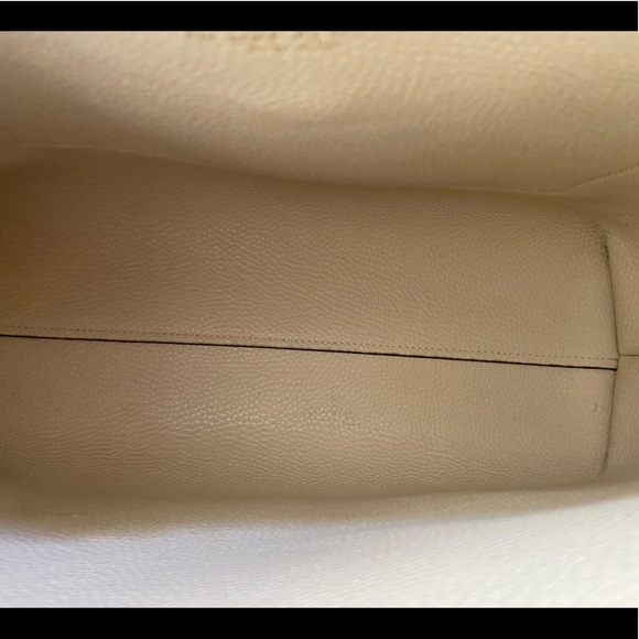 Henri Bendel Tote Bag - Picture 5 of 11